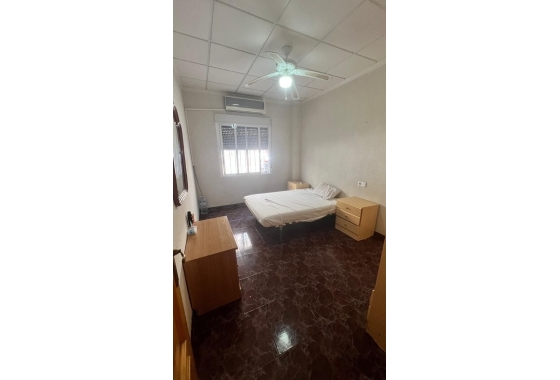 Resale - Townhouse - Torrevieja - Estacion De Autobuses