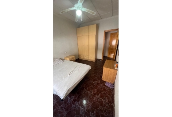 Resale - Townhouse - Torrevieja - Estacion De Autobuses