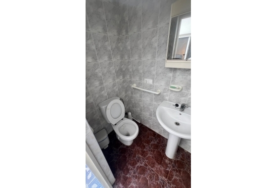 Resale - Townhouse - Torrevieja - Estacion De Autobuses