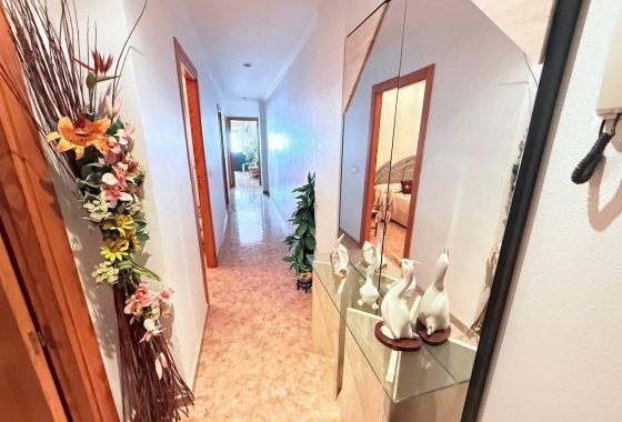Wiederverkauf - Wohnung - Torrevieja - La Mata