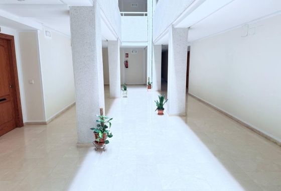 Wiederverkauf - Wohnung - Torrevieja - La Mata