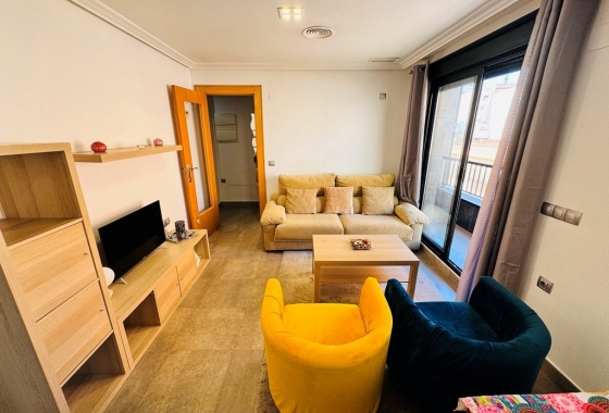 Resale - Apartment / flat - La Mata