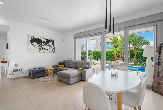 Wiederverkauf - Villa - Orihuela - Inland