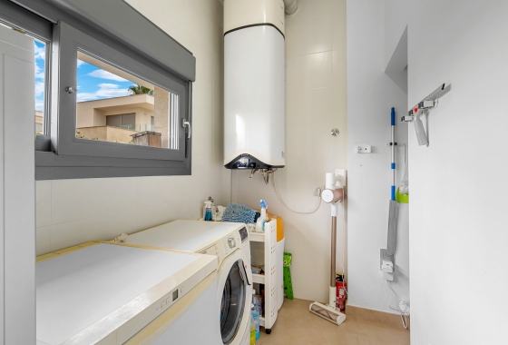 Wiederverkauf - Villa - Orihuela - Inland