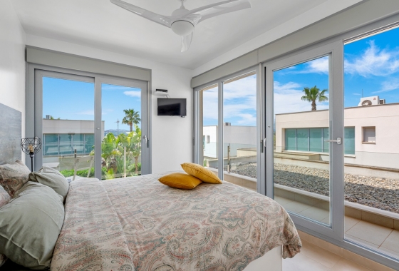 Wiederverkauf - Villa - Orihuela - Inland