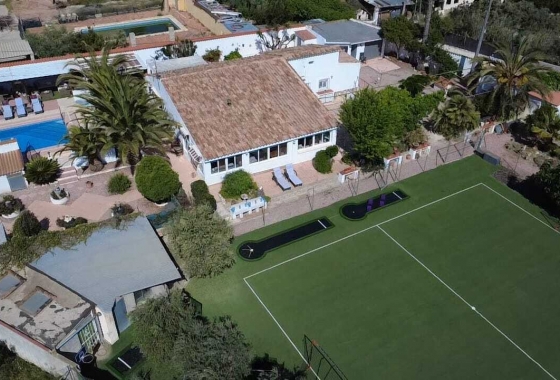 Herverkoop - Villa - Sax - Inland