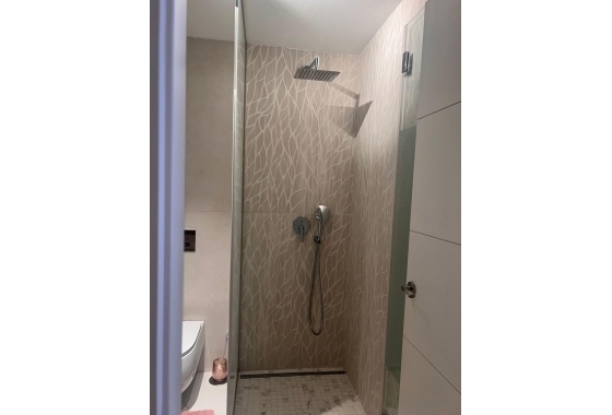 Återförsäljning - Lägenhet / lägenhet - Torrevieja