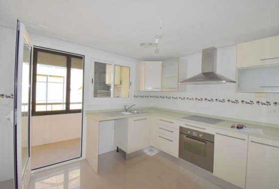 Herverkoop - Appartement / flat - Torrevieja - Centro - Muelle Pesquero