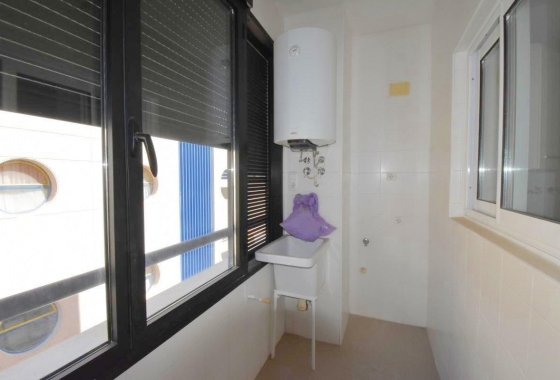 Herverkoop - Appartement / flat - Torrevieja - Centro - Muelle Pesquero