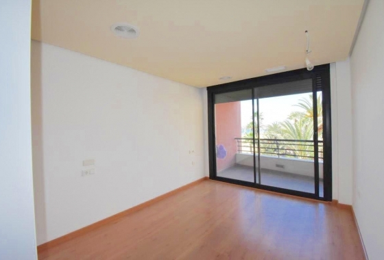 Herverkoop - Appartement / flat - Torrevieja - Centro - Muelle Pesquero