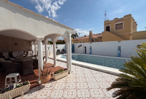 Herverkoop - Villa - Torrevieja - Costa Blanca