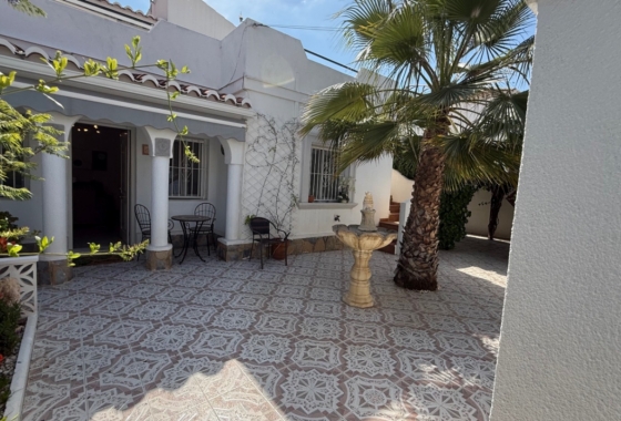 Herverkoop - Villa - Torrevieja - Costa Blanca