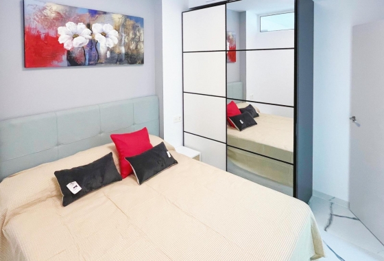 Wiederverkauf - Wohnung - Torrevieja - Playa del Cura