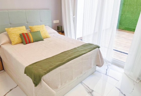 Wiederverkauf - Wohnung - Torrevieja - Playa del Cura