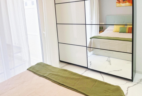 Wiederverkauf - Wohnung - Torrevieja - Playa del Cura