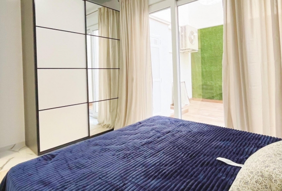 Wiederverkauf - Wohnung - Torrevieja - Playa del Cura