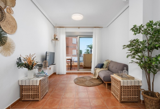 Resale - Apartment / flat - Guardamar del Segura - Pueblo