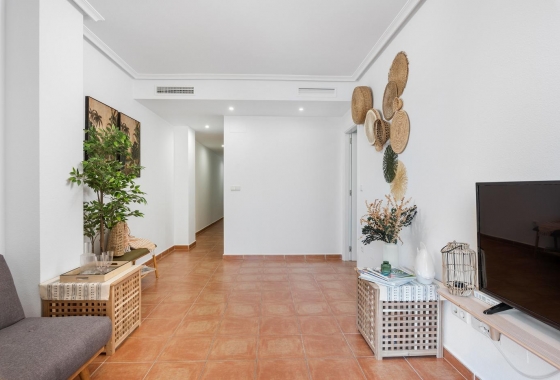 Resale - Apartment / flat - Guardamar del Segura - Pueblo