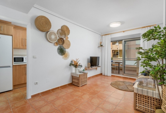 Resale - Apartment / flat - Guardamar del Segura - Pueblo