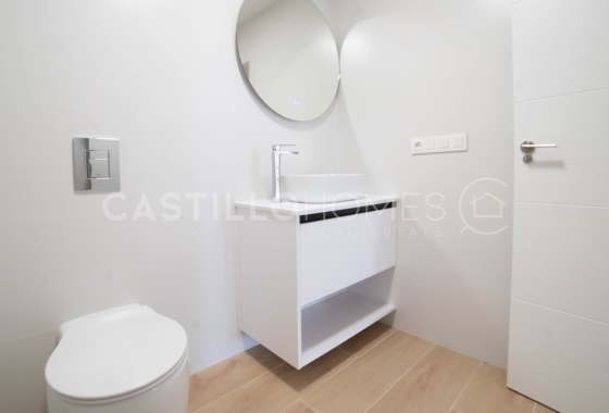 Resale - Apartment / flat - Orihuela Costa - Villamartín