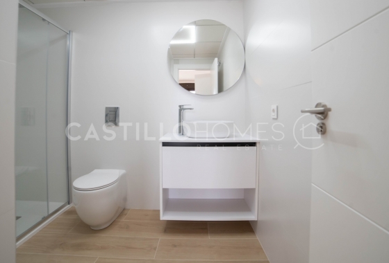 Resale - Apartment / flat - Orihuela Costa - Villamartín