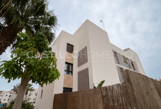 Resale - Apartment / flat - Orihuela Costa - Villamartín