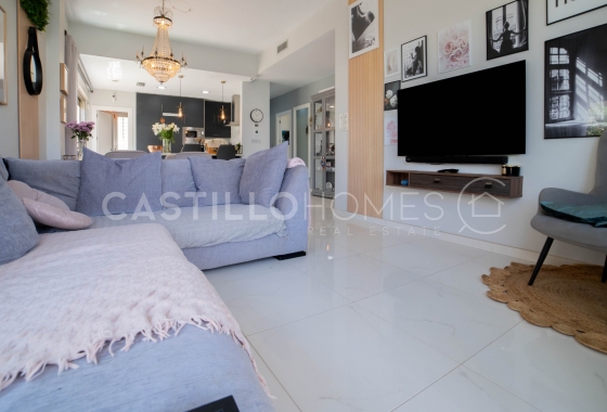 Wiederverkauf - Villa - Orihuela Costa - Villamartín