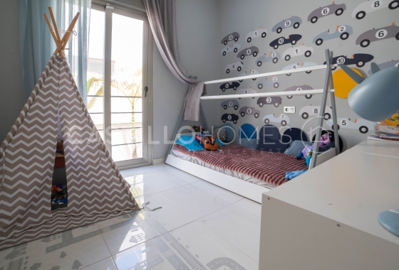 Wiederverkauf - Villa - Orihuela Costa - Villamartín