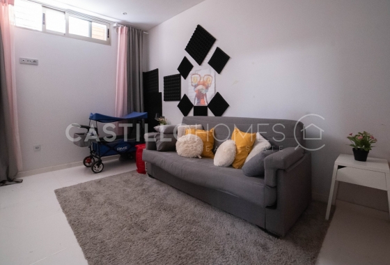 Wiederverkauf - Villa - Orihuela Costa - Villamartín