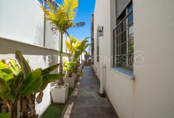 Wiederverkauf - Villa - Orihuela Costa - Villamartín