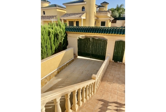 Wiederverkauf - Stadthaus - Orihuela Costa - villamartin