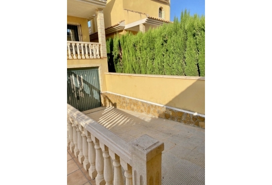 Wiederverkauf - Stadthaus - Orihuela Costa - villamartin