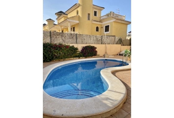 Wiederverkauf - Stadthaus - Orihuela Costa - villamartin