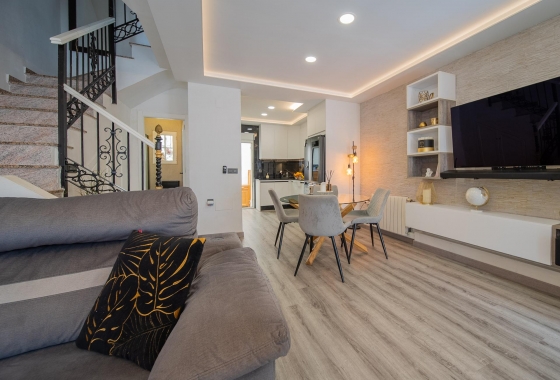 Resale - Townhouse - Orihuela Costa - Pau 26