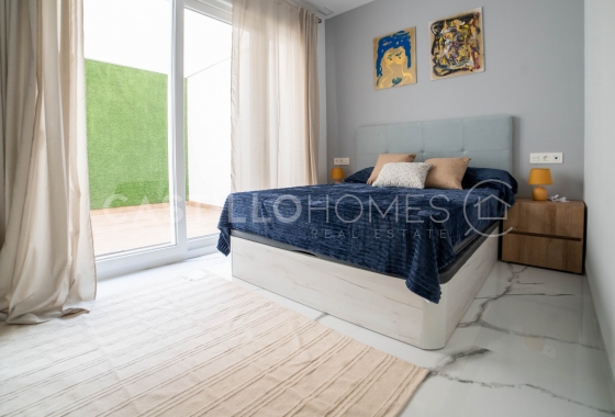 Herverkoop - Appartement / flat - Torrevieja - Playa del Cura
