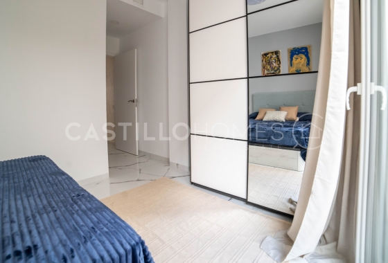 Herverkoop - Appartement / flat - Torrevieja - Playa del Cura