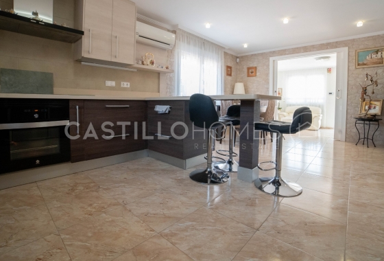 Wiederverkauf - Villa - Torrevieja - Los Balcones