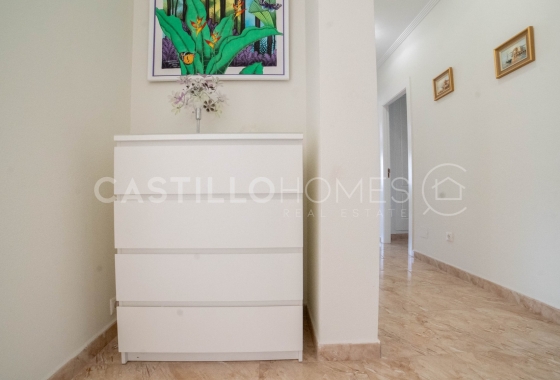 Wiederverkauf - Villa - Torrevieja - Los Balcones