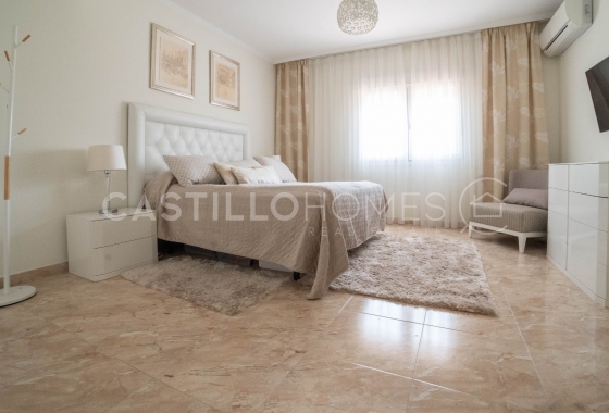 Wiederverkauf - Villa - Torrevieja - Los Balcones