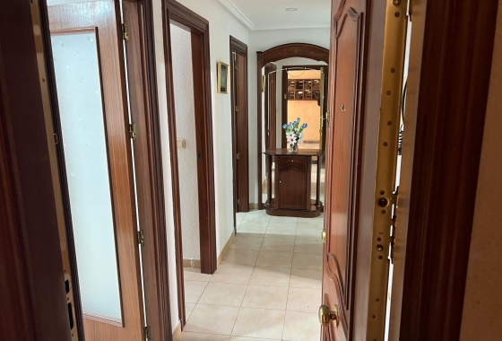 Wiederverkauf - Wohnung - Torrevieja - Playa del Cura