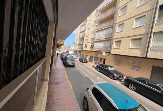 Wiederverkauf - Wohnung - Torrevieja - Playa del Cura