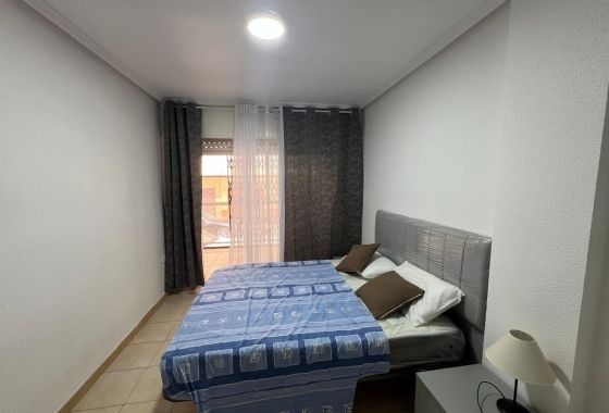 Wiederverkauf - Wohnung - Torrevieja - Playa del Cura