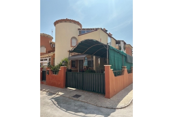 Herverkoop - Villa - Orihuela Costa - Playa Flamenca