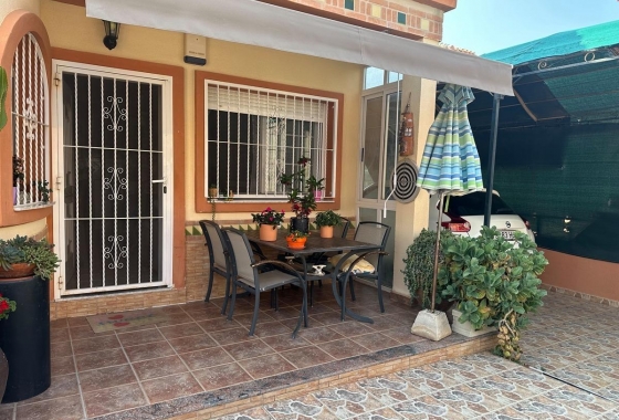 Herverkoop - Villa - Orihuela Costa - Playa Flamenca