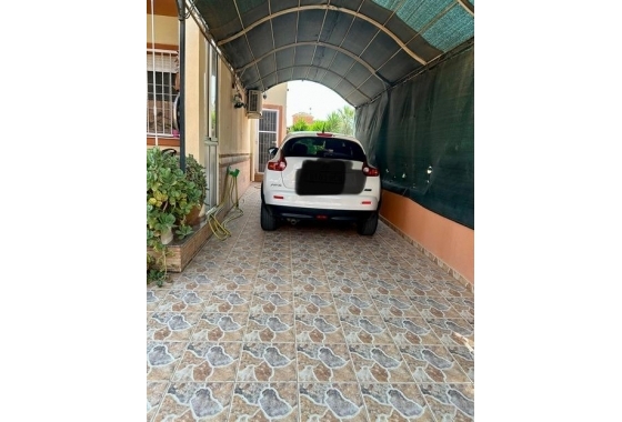 Herverkoop - Villa - Orihuela Costa - Playa Flamenca