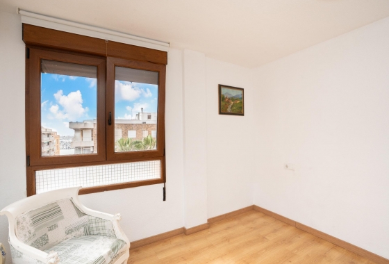 Wiederverkauf - Wohnung - Torrevieja - El Acequión - Los Náufragos