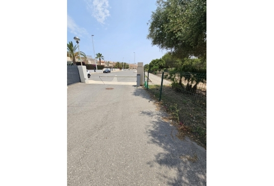 Wiederverkauf - Villa - Orihuela Costa - La Regia