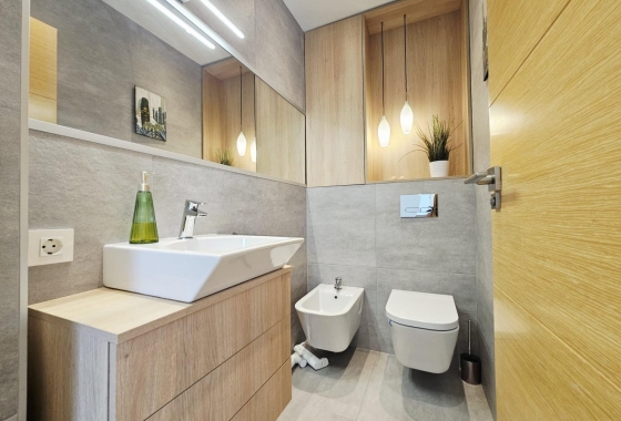 Wiederverkauf - Villa - Orihuela Costa - La Regia