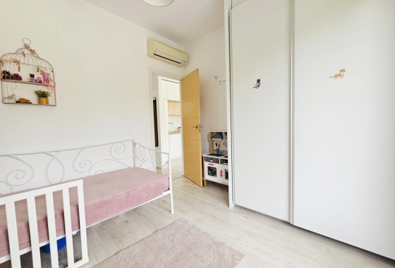 Wiederverkauf - Villa - Orihuela Costa - La Regia