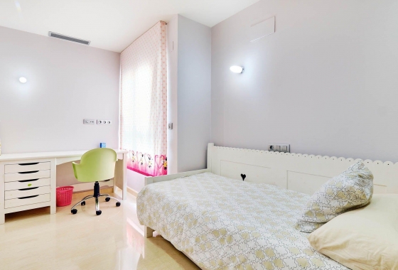 Reventa - Ático - Torrevieja